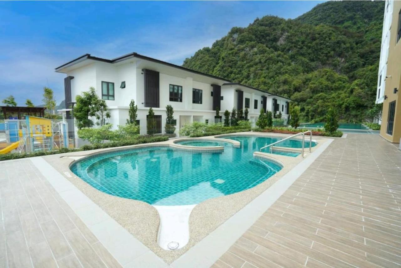 Hotspring 181, 2 Bedroom, Sunway Onsen For 6 Pax