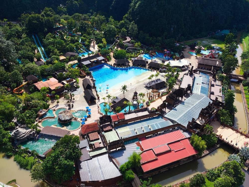 Hotspring 181, 2 Bedroom, Sunway Onsen For 6 Pax